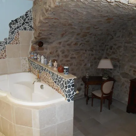 Large Quiet Stone House With Pool 빌라 Saint-André-de-Buèges